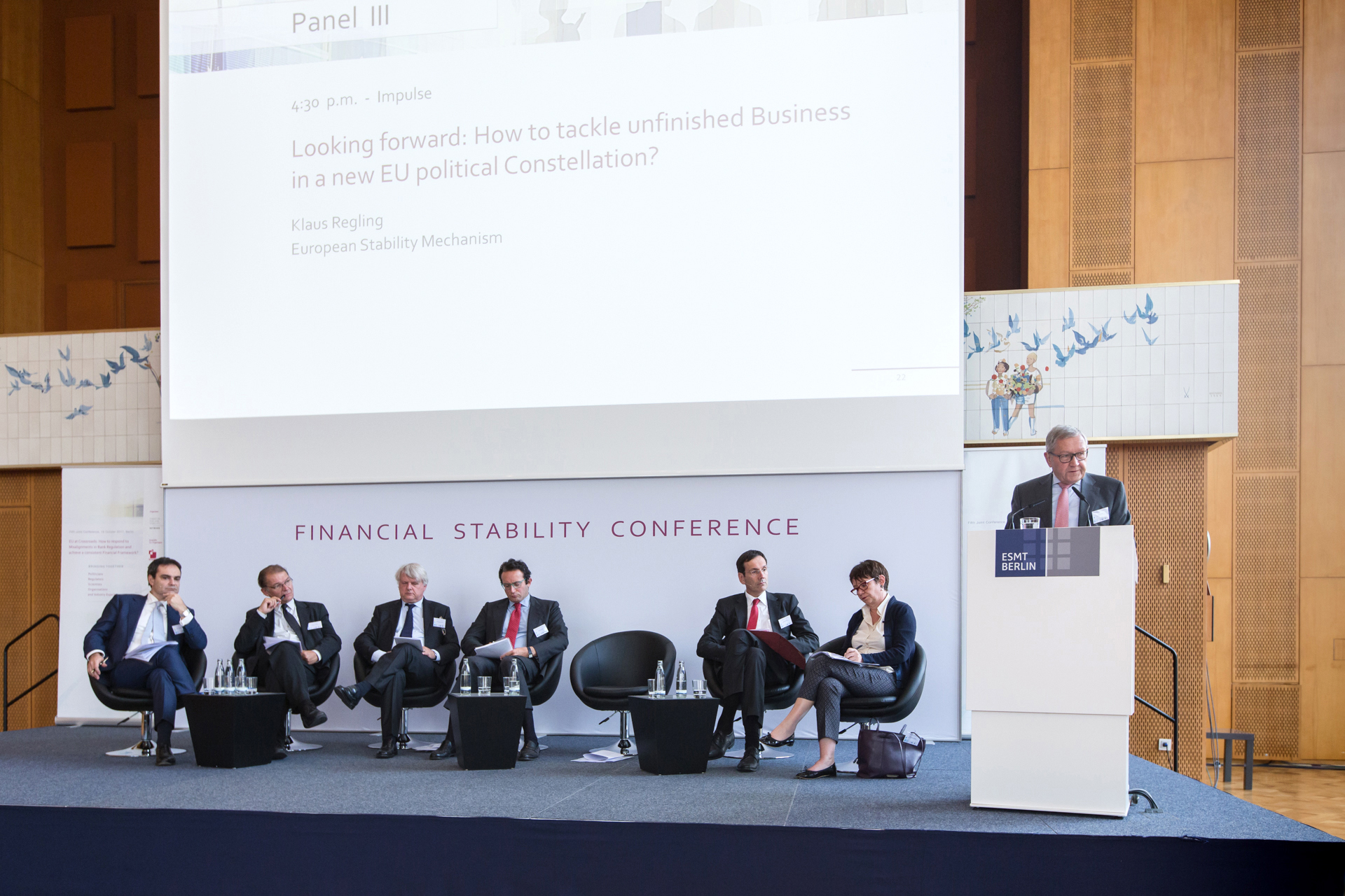 Klaus Regling speaks at the Financial Stability Conference in Berlin