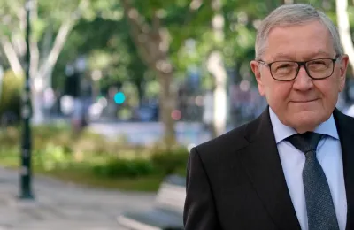 Klaus-Regling-Duarte-Roriz-Jornal-de-Negócios-1920-889-5124