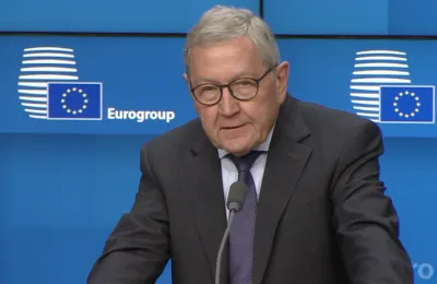 eurogroup-may-2022-klaus-regling-724-466