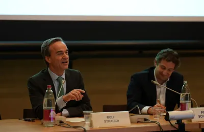 Rolf Strauch speaking