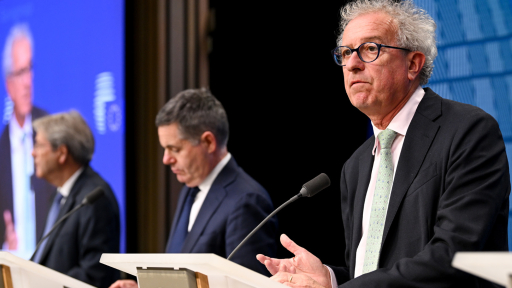 pierre-eurogroup-2023-11-1920-889-2