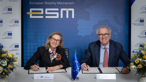 European Stability Mechanism (ESM) and the European Investment Bank (EIB) signed today a Memorandum of Understanding (MoU)-1920-889