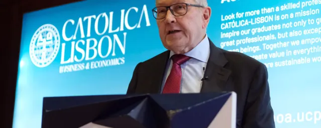Klaus-Regling-Duarte-Roriz-Catolica-University-724-466