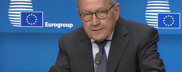eurogroup-may-2022-klaus-regling-724-466
