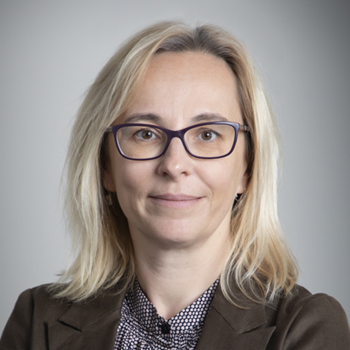 Lucia Kašiarová