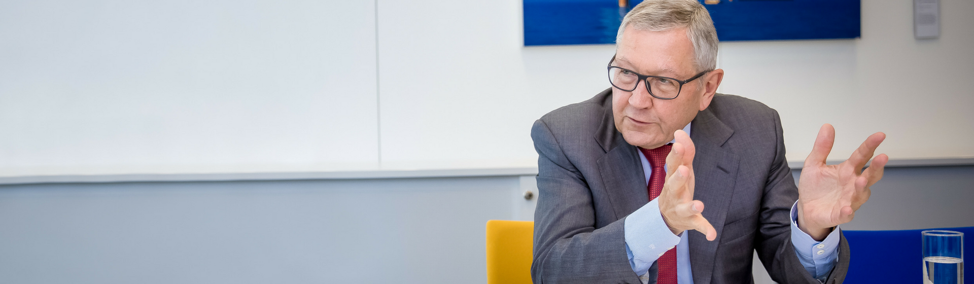 Media Name: 1920pxx560px-handelsblattinterview.png