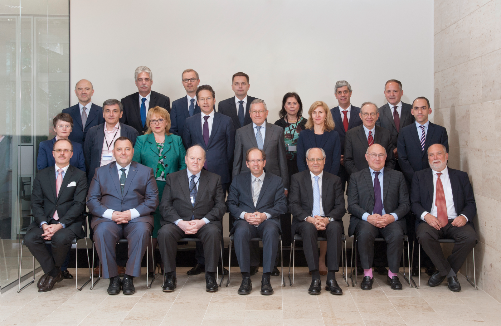 Media Name: annualmeeting2016familyphoto.png