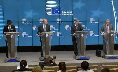 Klaus Regling at Eurogroup Press Conference 12 July 2018-724-466