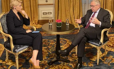 Klaus Regling in interview with Sia Kossioni, Skai TV (Greece)-724-466