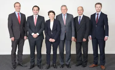 Media Name: esm-mb-10-2015.jpg