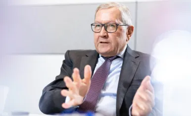 Media Name: klauseurofinance1920x560.jpg