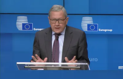 Klaus Regling at Eurogroup Press Conference 16 May 2019-724-466