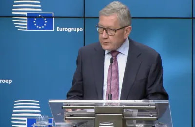Klaus Regling at Eurogroup Press Conference 24 May 2018-724-466