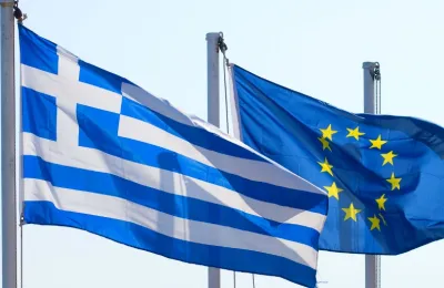 Media Name: greeceeuroflagtwitter.jpg