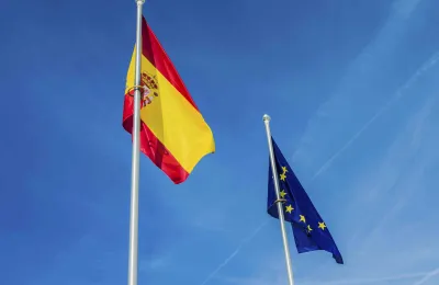 Media Name: istock000040410582doublereduced.jpg