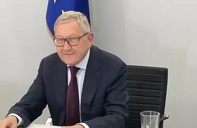 Media Name: klaus5octegtwitter.jpg