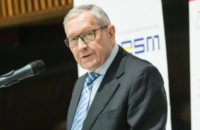 Media Name: krbridgeforumdialogueslider.jpg