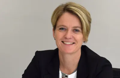 Media Name: sofie-001-01.jpg