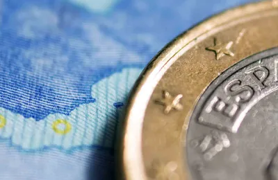 Media Name: spain-euro-reduced-1920.jpg