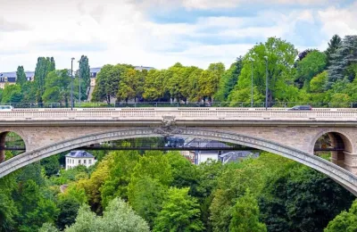 Media Name: un-pri_signing_20200227_slider.jpg