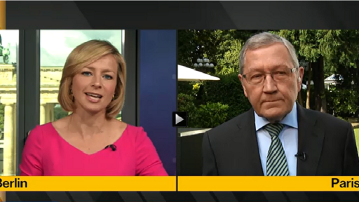 Media Name: bloomberginterview-brexit-carolinehyde-banner.png