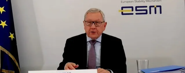 Media Name: egpresser11junetweet.jpg