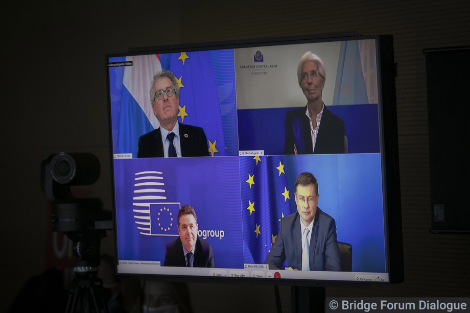 Pierre Gramegna, Christine Lagarde, Paschal Donohoe and Valdis Dombrovskis