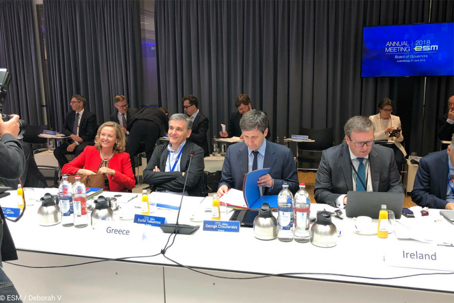 Ms Nadia CALVIÑO, Spanish Minister of Economy; Mr Euclid TSAKALOTOS, Greek Minister for Finance; Mr George CHOULIARAKIS, Alternate Minister of Finance Greece