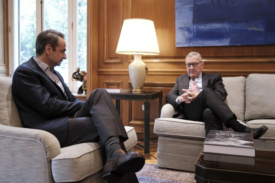 Klaus Regling and Kyriakos Mitsotakis
