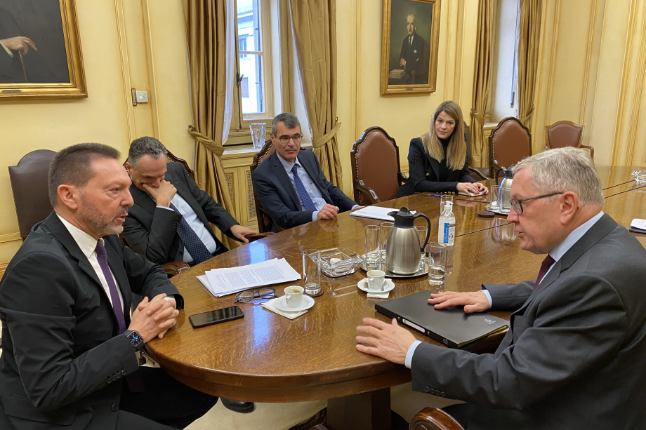 Meeting of Klaus Regling with Bank of Greece Governor Yannis Stournaras